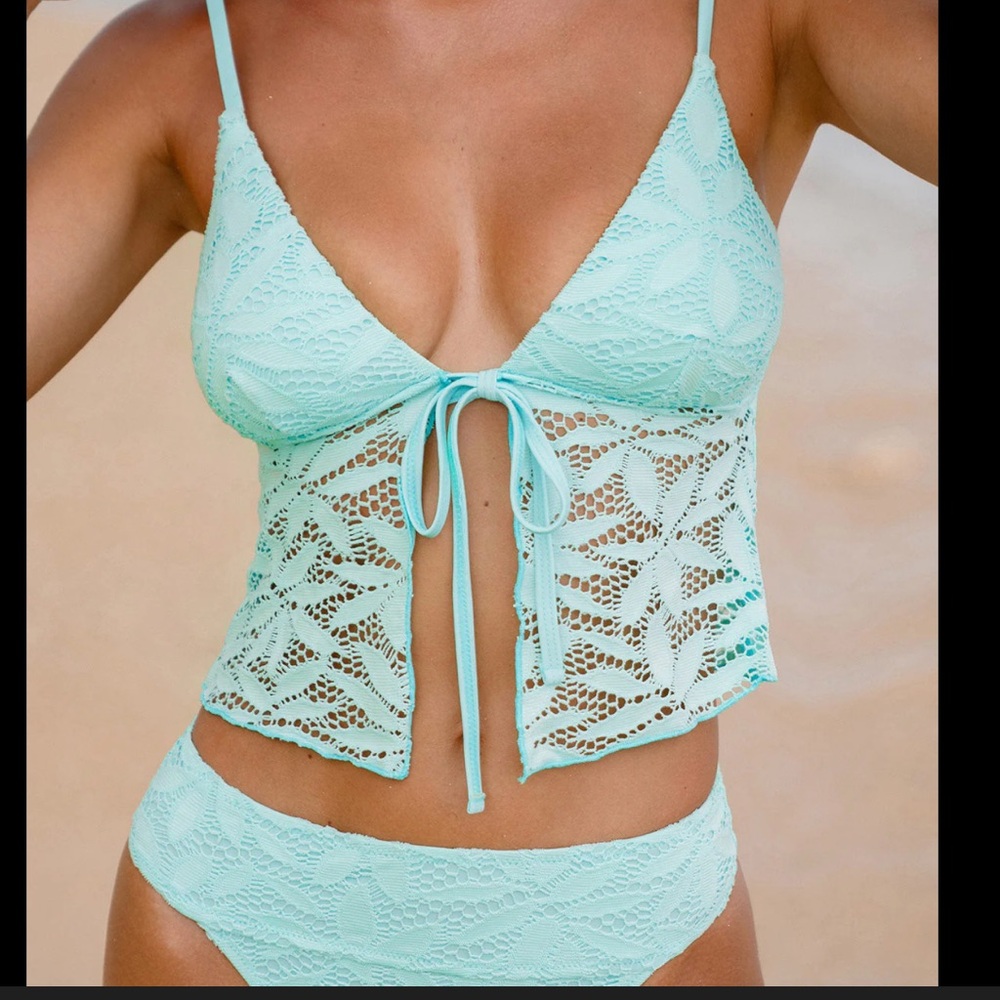 Berlook cyan Blue lace tankini bikini set Crochet Tie-Front Tankini set swim M